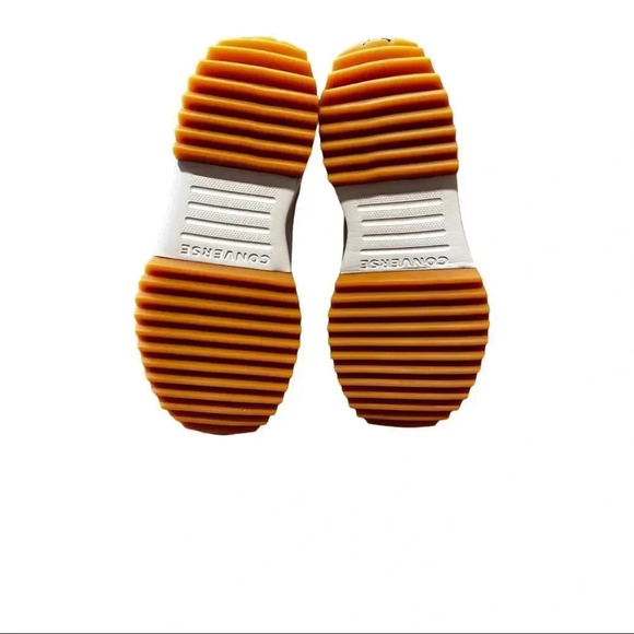 Unisex Run Star Hike Platform Converse sneakers. - Picture 14 of 15